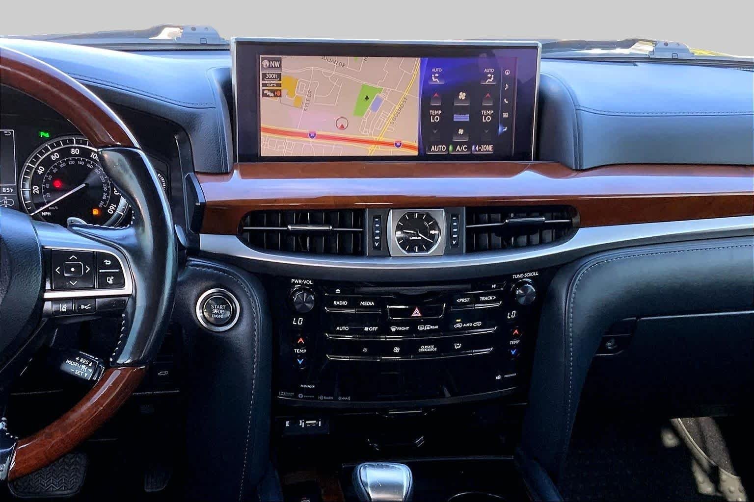 Certified Used 2019 Black Onyx Lexus  image 7