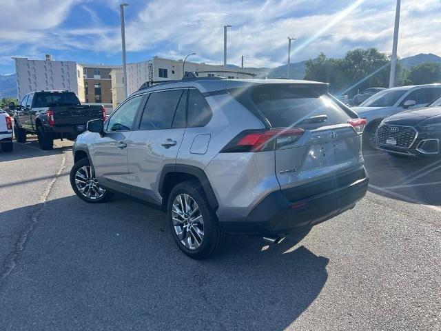 Used 2021 Silver Sky Metallic Toyota  image 10