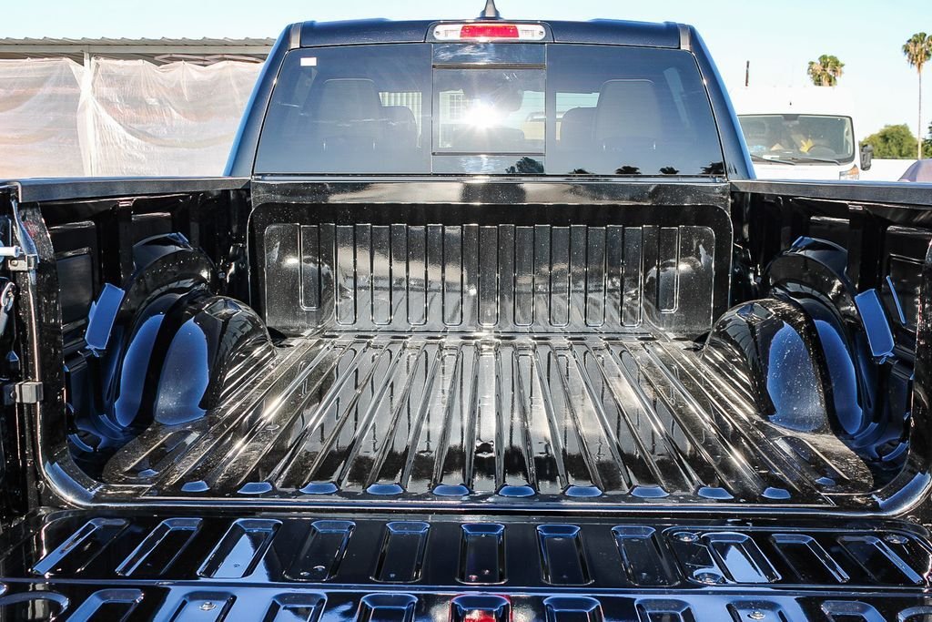 New 2026 Diamond Black Ram Laramie image 26