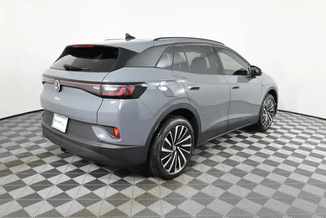 New 2026 Pure Gray Volkswagen Pro image 10