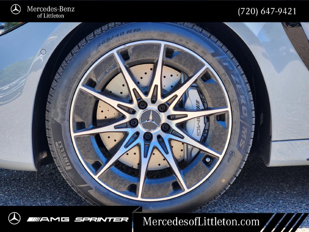 New 2026 MANUFAKTUR Alpine Grey Mercedes-Benz CLE 53 AMG® image 9