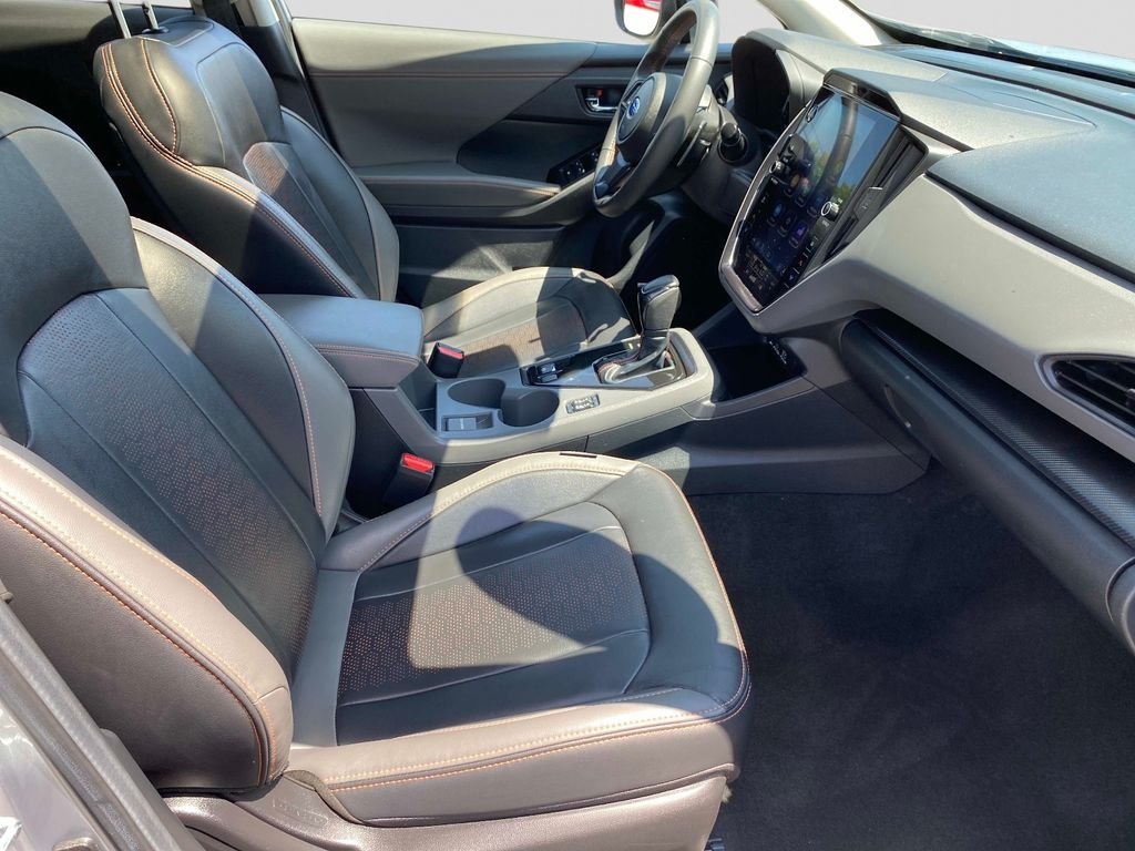 Used 2025 Silver Subaru Limited image 26
