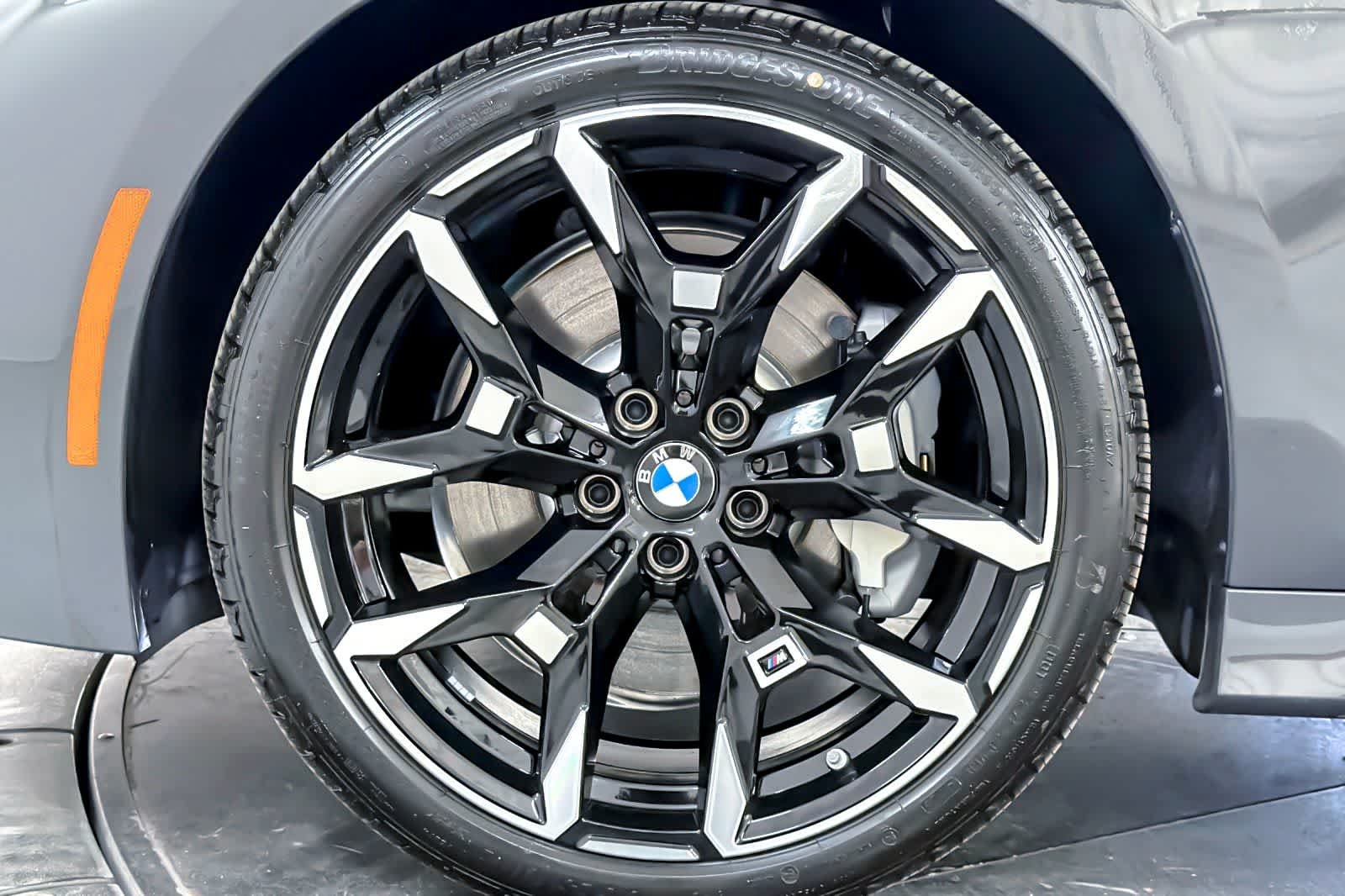 New 2026 Dravit Grey Metallic BMW 330i image 24