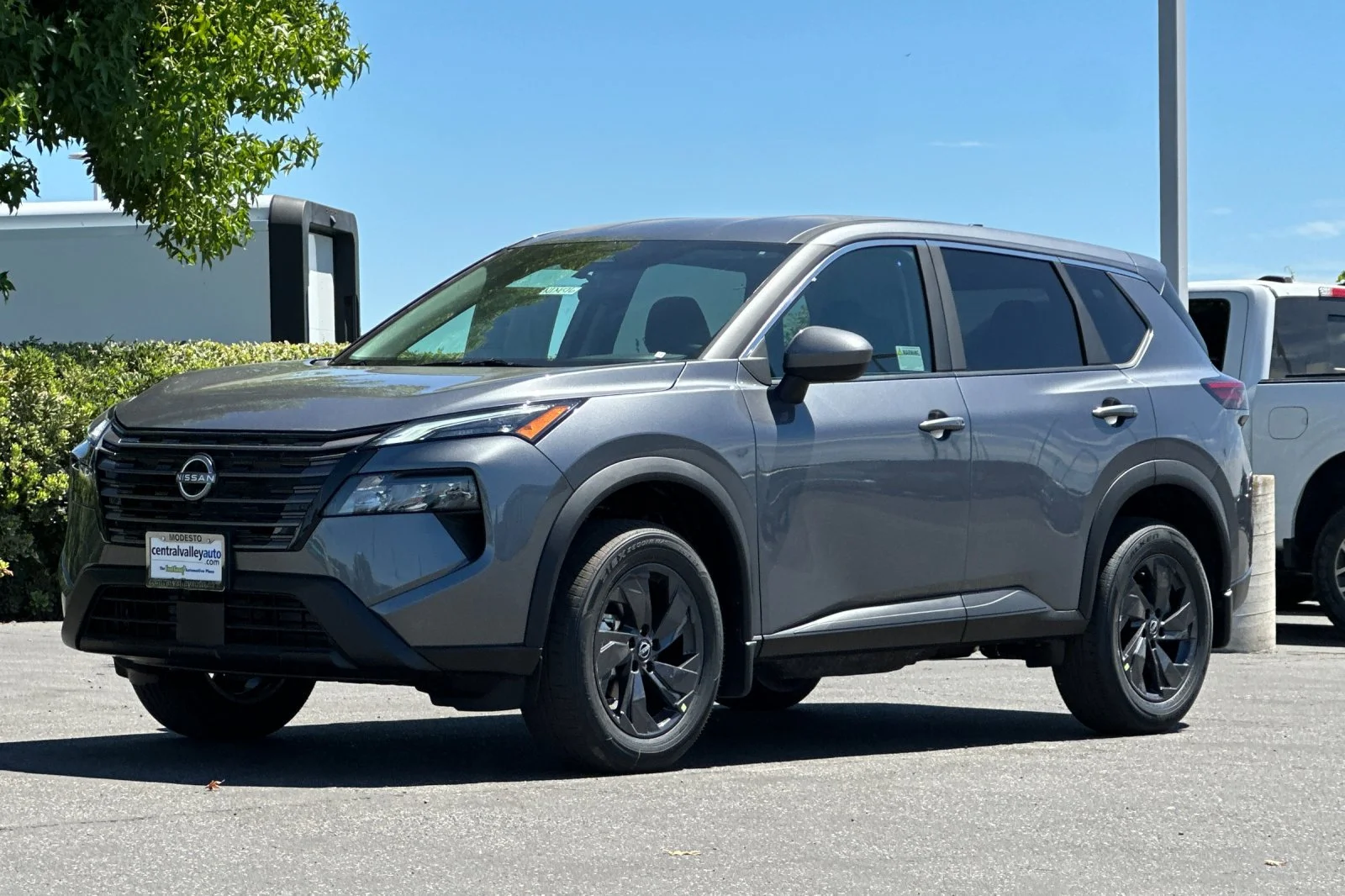 New 2026 Gun Metallic Nissan SV image 8