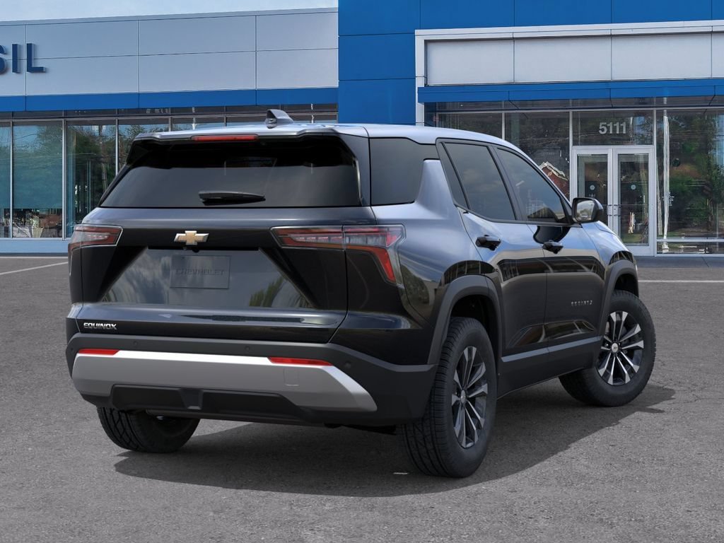 2027 Chevrolet Equinox LT - Photo 4