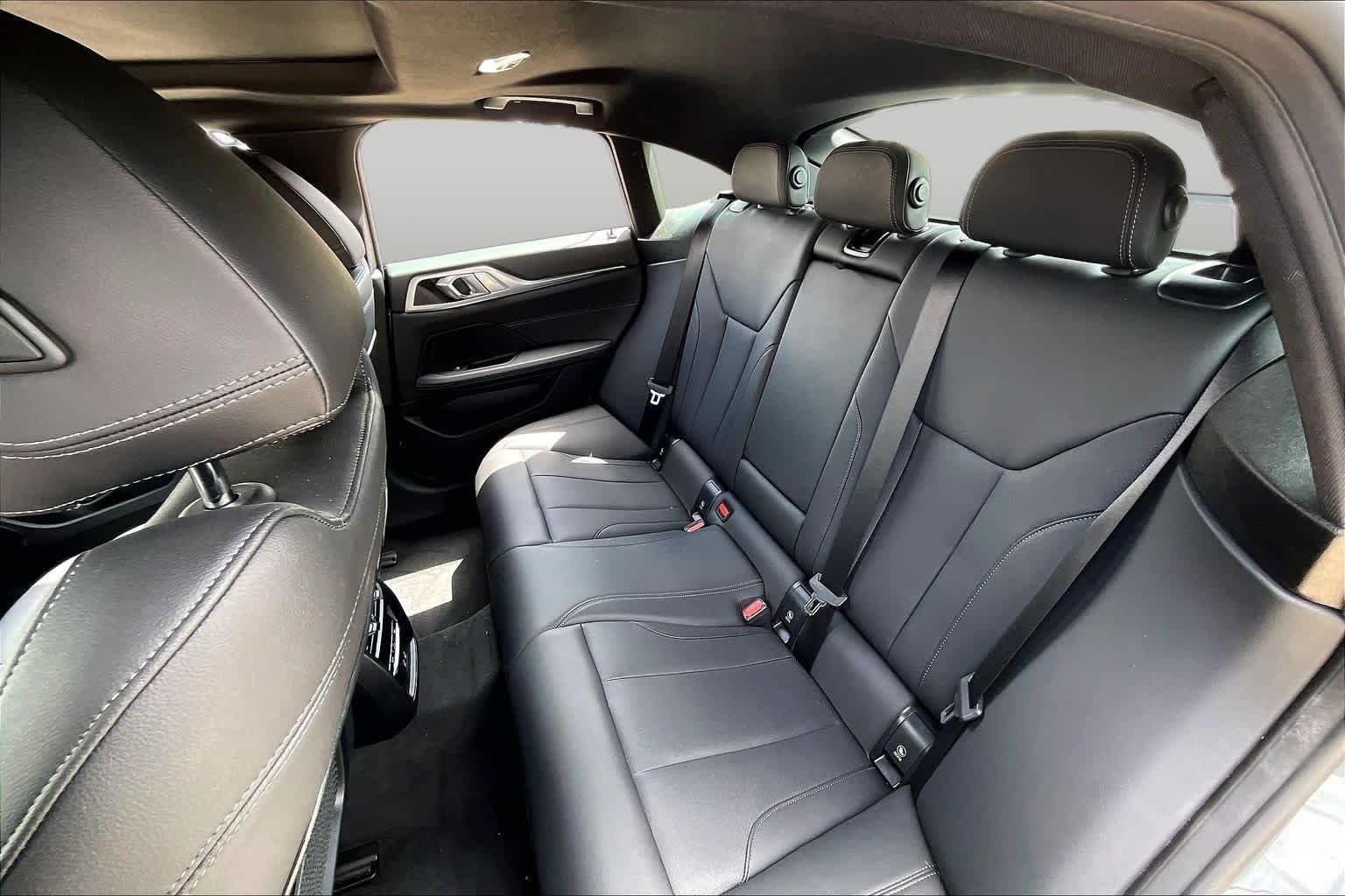 Used 2024 Skyscraper Grey Metallic BMW eDrive40 image 18