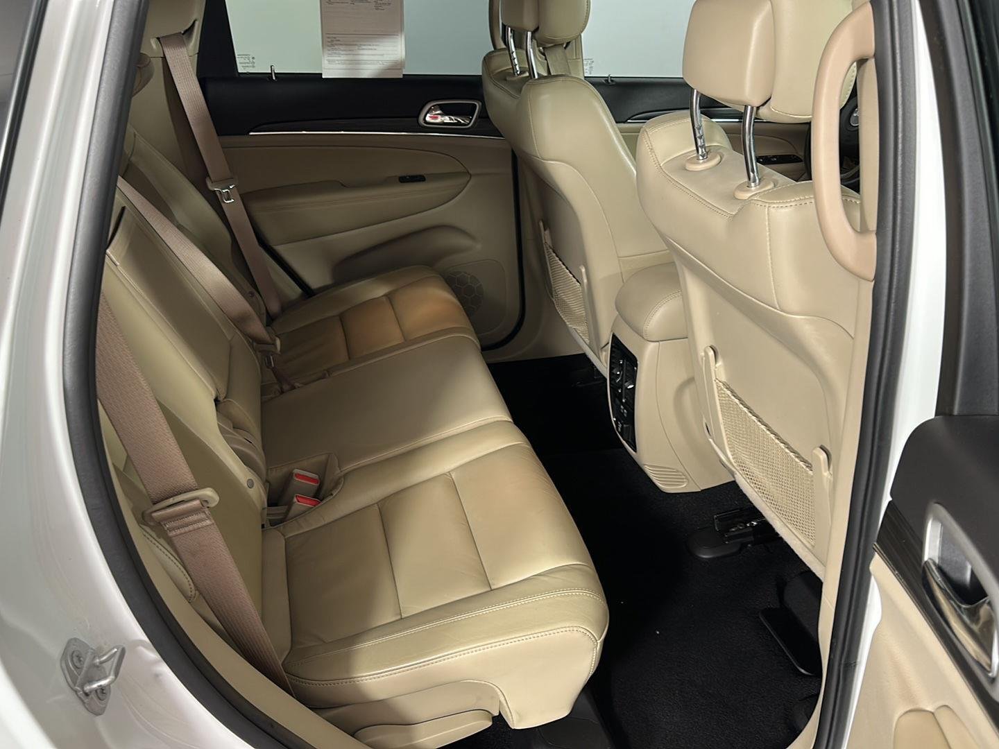 Used 2021 Bright White Clearcoat Jeep Limited image 7