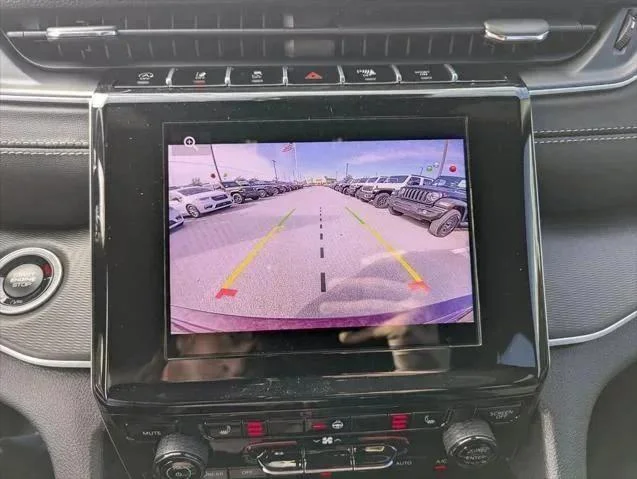 2025 Jeep Grand Cherokee Altitude - Photo 26