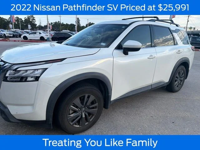 Used 2022 White Nissan SV image 1