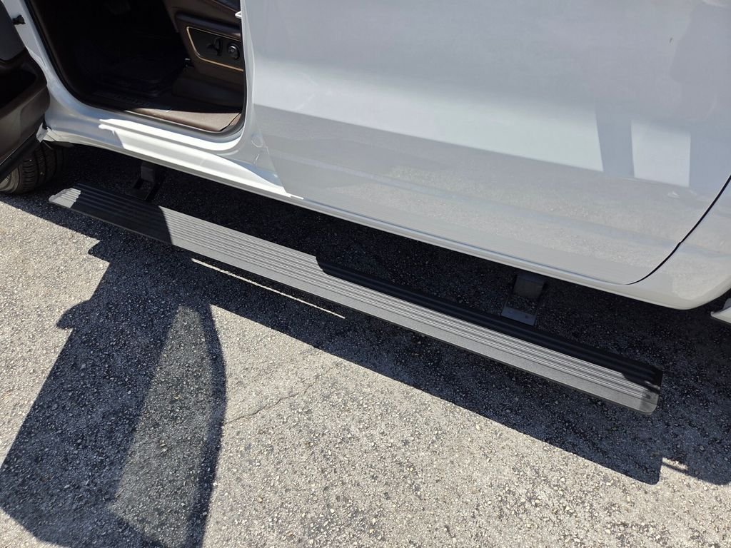 Used 2026 White Ram Limited image 22