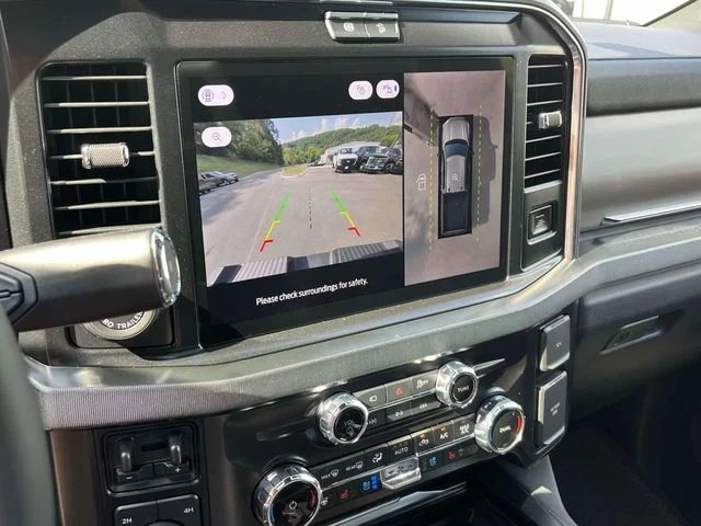 New 2027 Agate Black Metallic Ford F-350® Platinum® image 27