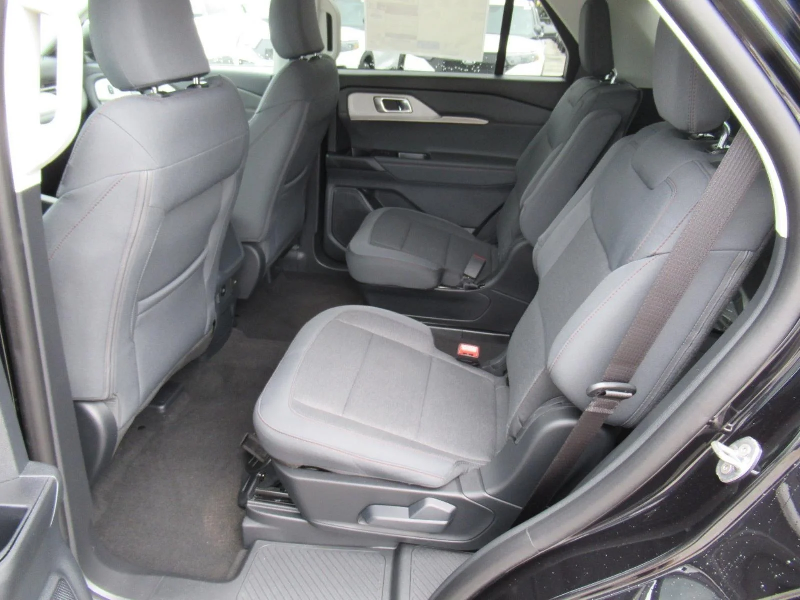 New 2026 Agate Black Metallic Ford Active image 27