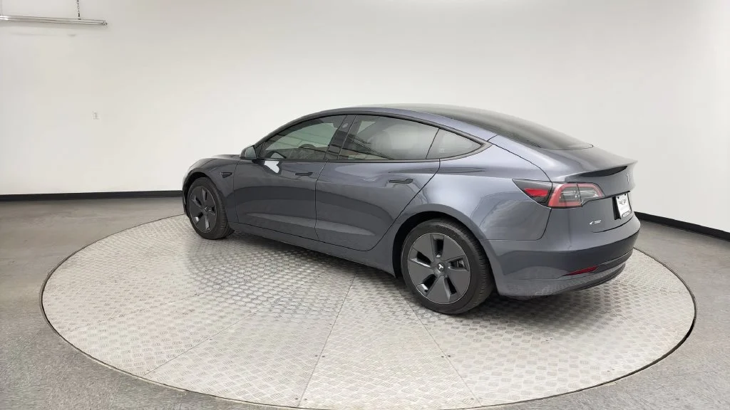 Used 2023 Black Tesla Long Range image 4