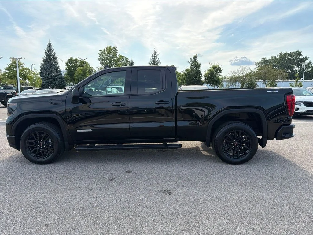 Used 2023 Black GMC Elevation image 4