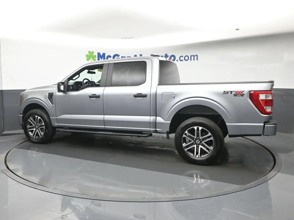Certified Used 2023 Silver Ford XL image 24