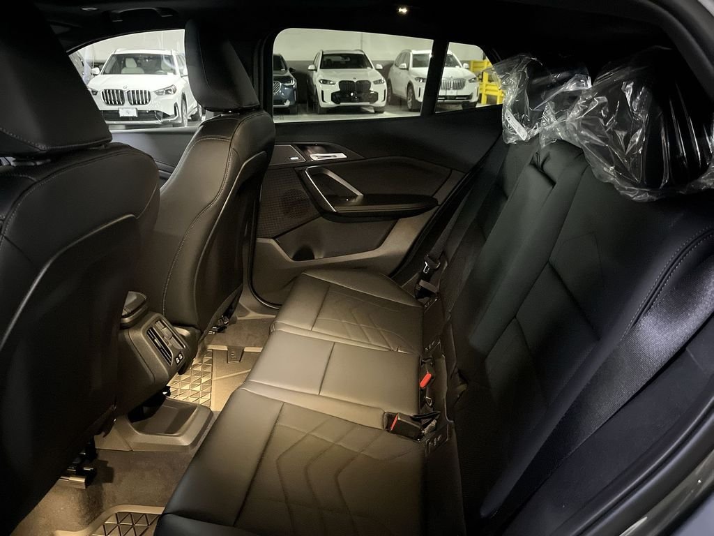 Used 2026 Gray BMW xDrive28i image 23
