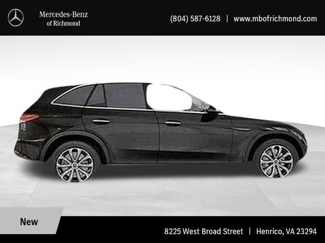 Certified Used 2026 Black Mercedes-Benz GLC 300 image 17