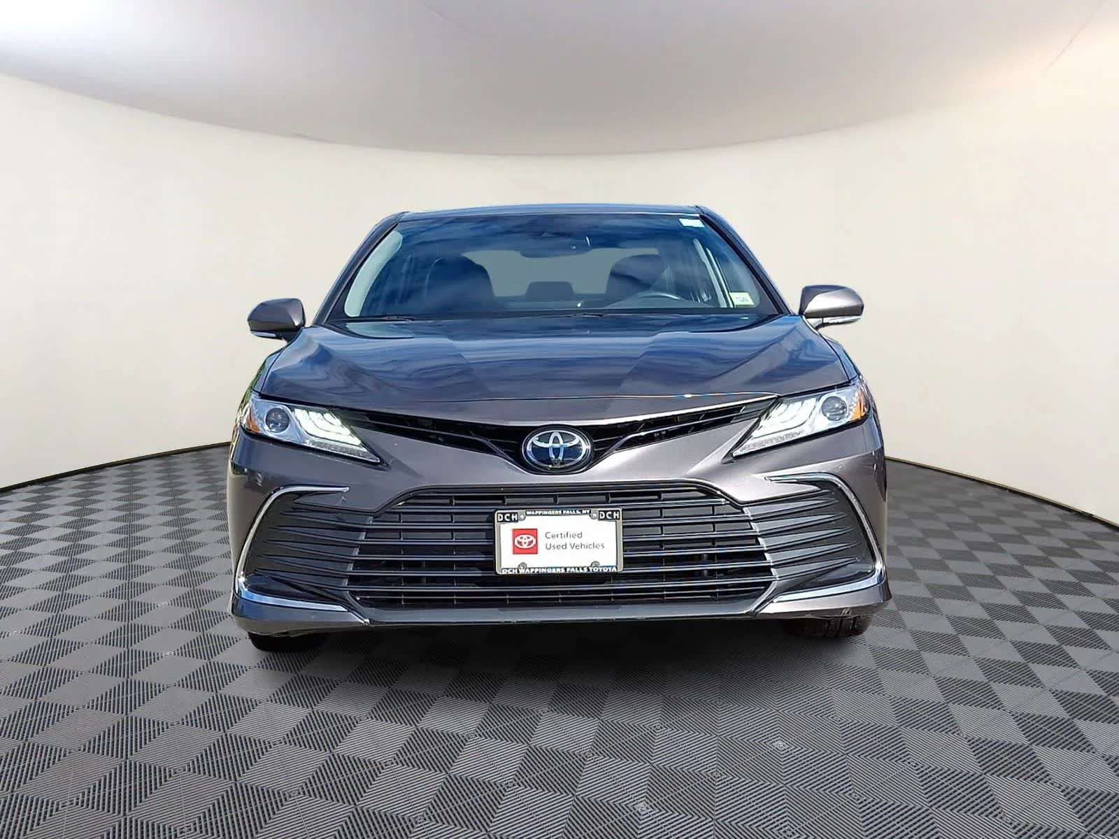 Certified Used 2023 Predawn Gray Mica Toyota XLE image 3