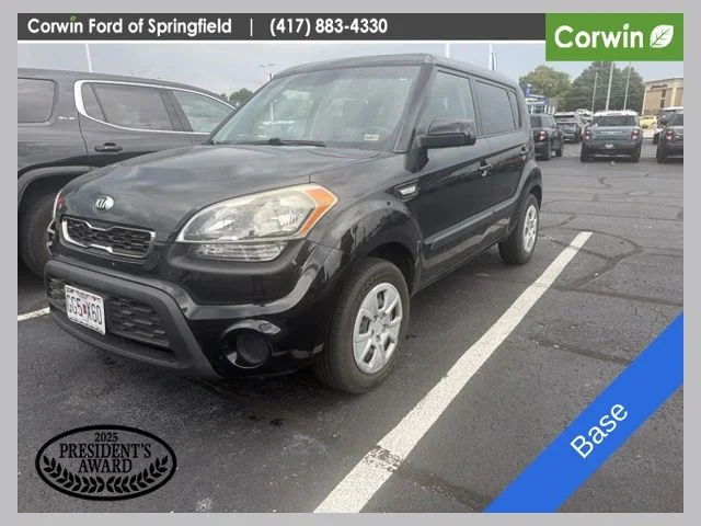 Used 2013 Shadow Pearl Metallic Kia Base image 1