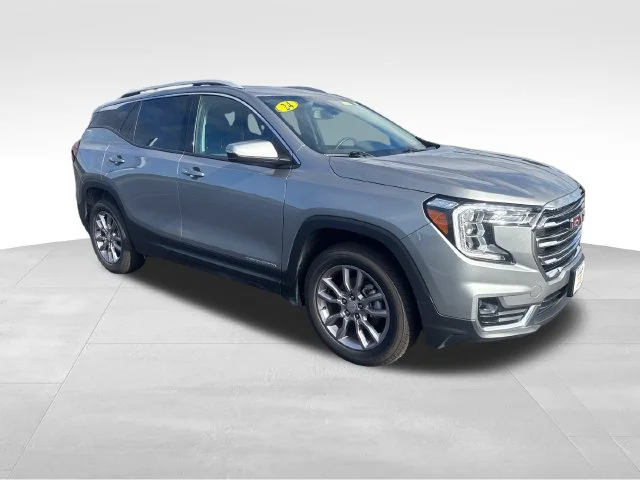Used 2024 Sterling Metallic GMC SLT image 8