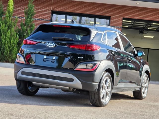 Used 2023 Black Hyundai SEL image 7