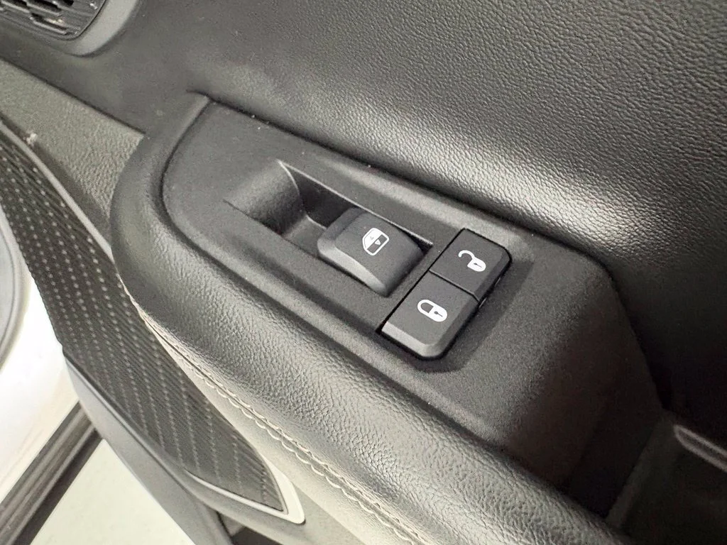 Used 2024 White Jeep 4xe image 16