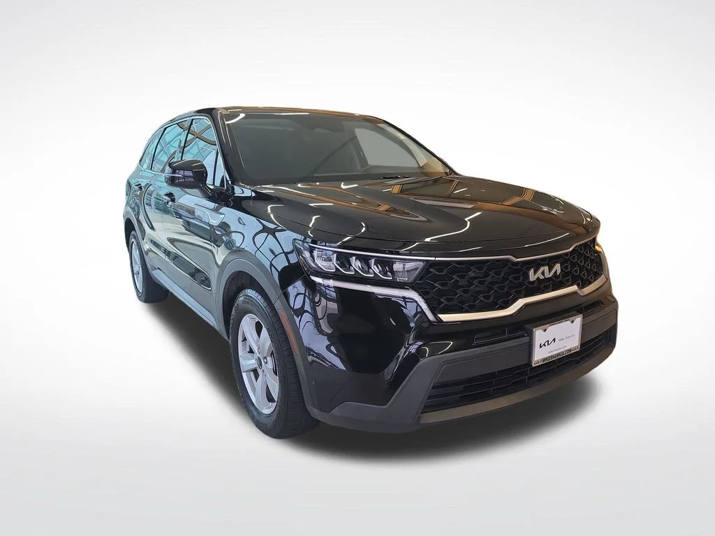 Certified Used 2023 Black Kia LX image 10