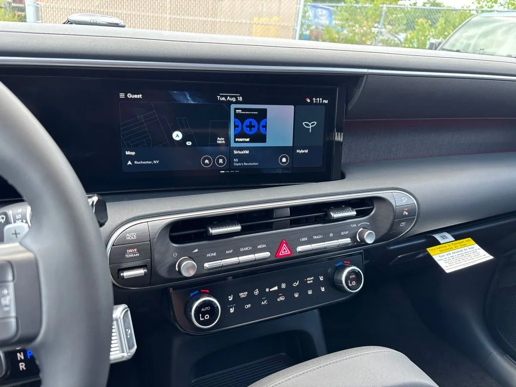 New 2026 Gray Hyundai SEL Premium image 18