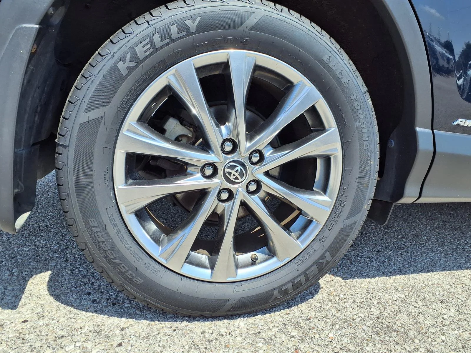 Used 2018 Dk Blue Toyota Hybrid Limited image 38