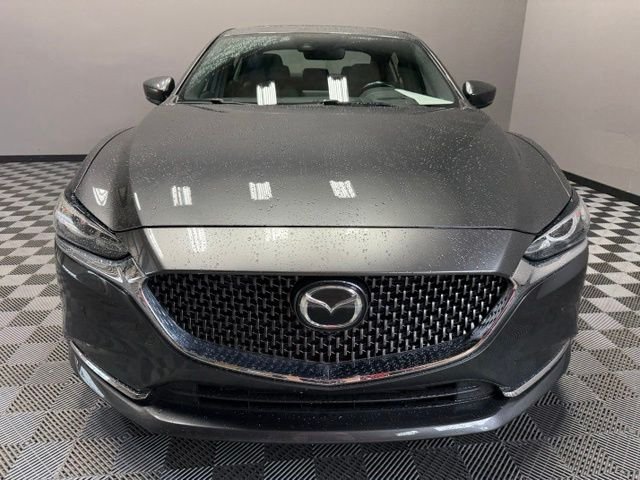 Certified Used 2018 Machine Gray Metallic Mazda Signature image 4