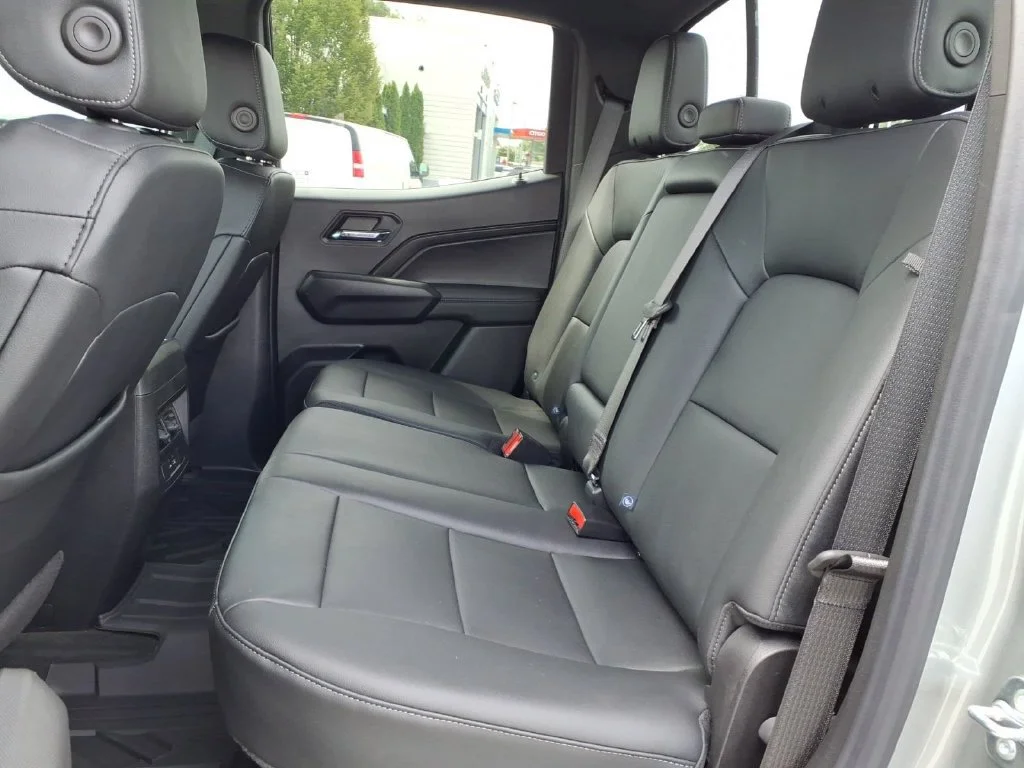2026 Chevrolet Colorado LT - Photo 23