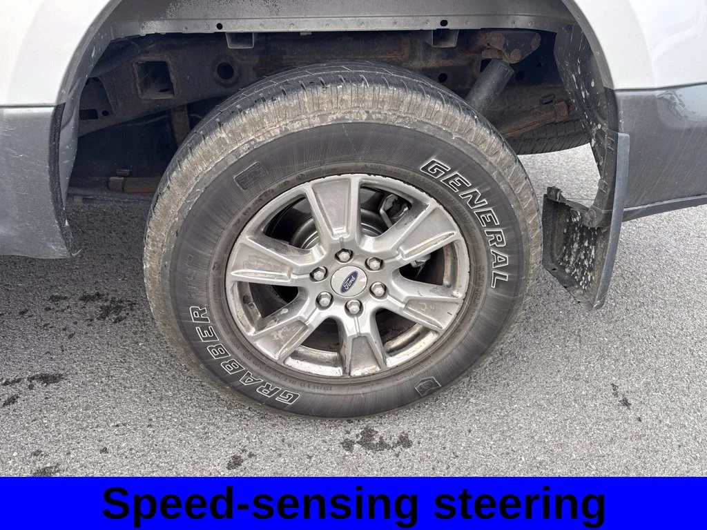 Used 2015 Silver Ford XLT image 9