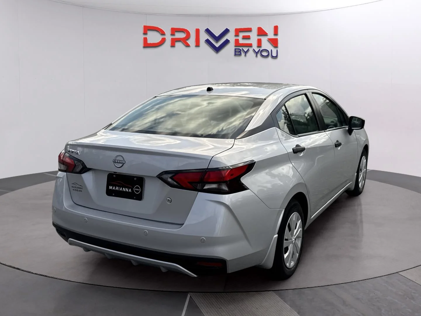 Used 2024 Brilliant Silver Metallic Nissan S image 5