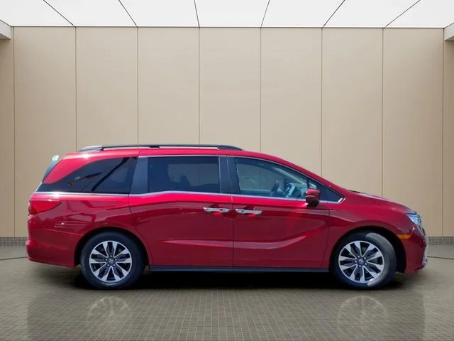 Used 2022 Red Honda EX-L image 23