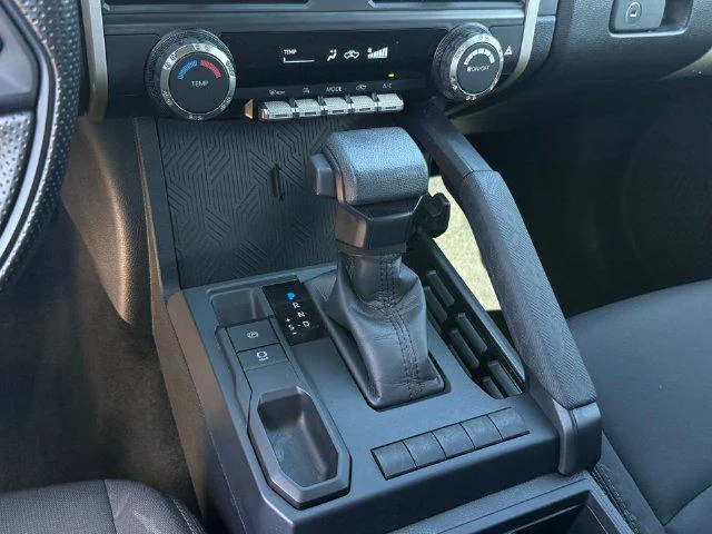 Certified Used 2025 UNDERGROUND Toyota SR image 19