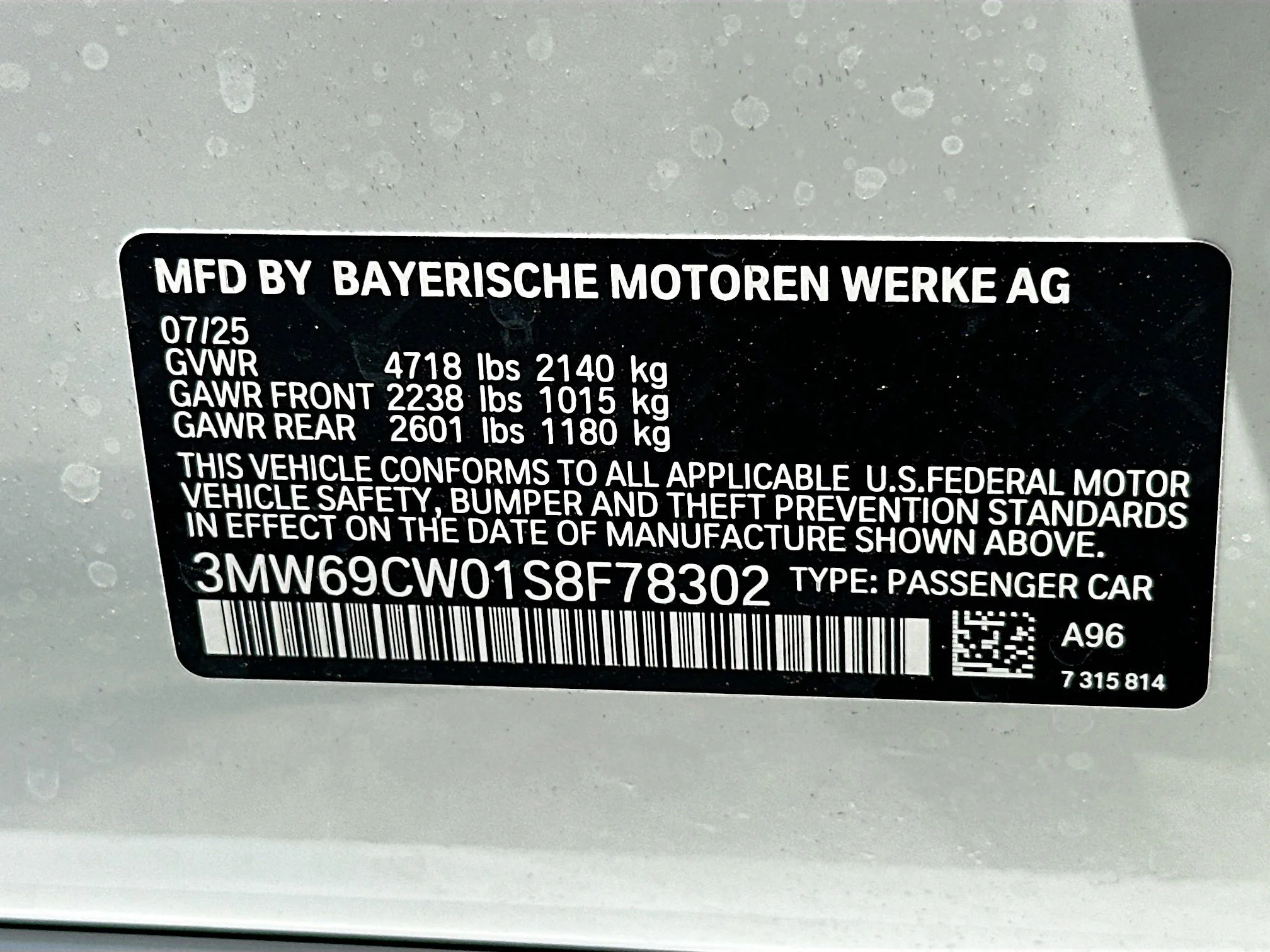 2025 BMW 3 Series 330i - Photo 29