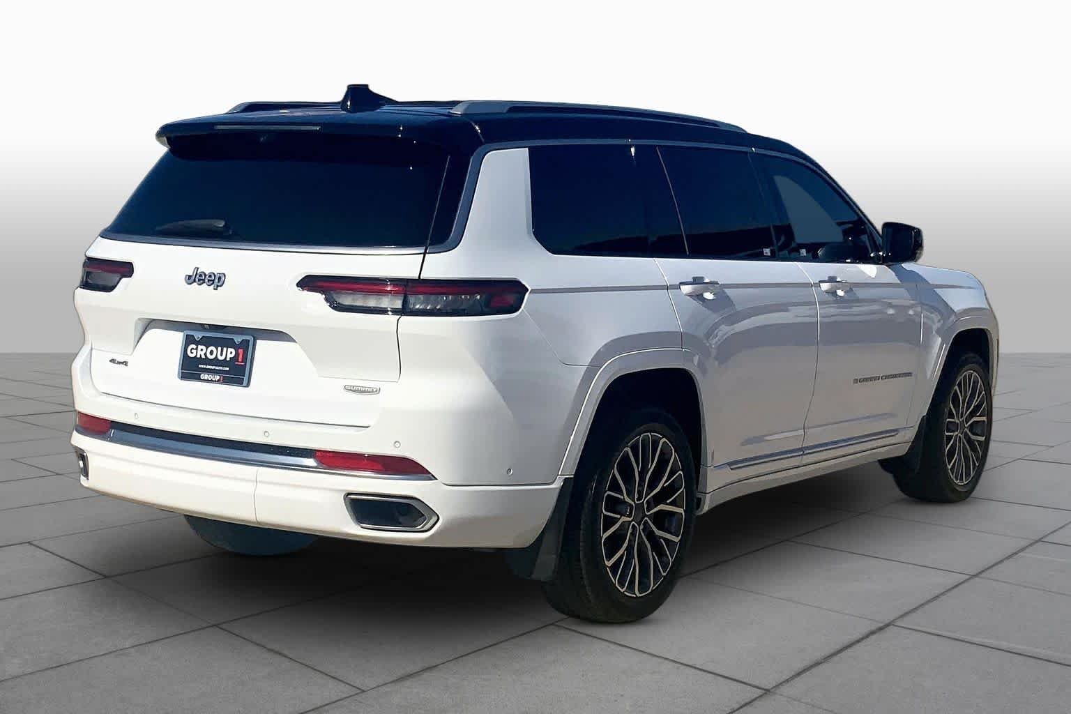 Used 2023 Bright White Clearcoat Jeep Summit Reserve image 13