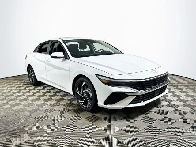 New 2026 Hyundai ELANTRA Limited