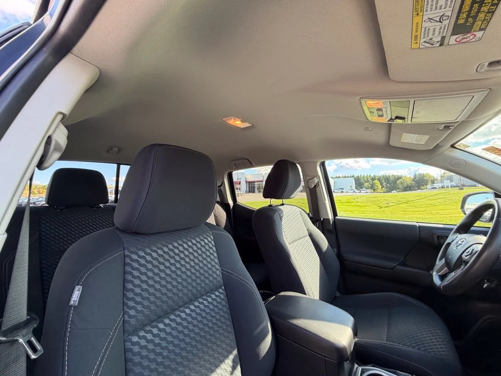 Used 2021 Black Toyota SR5 image 36