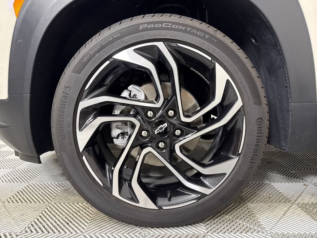 Used 2026 White Chevrolet RS image 20