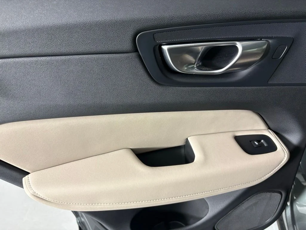New 2026 Forest Lake Volvo Plus image 35