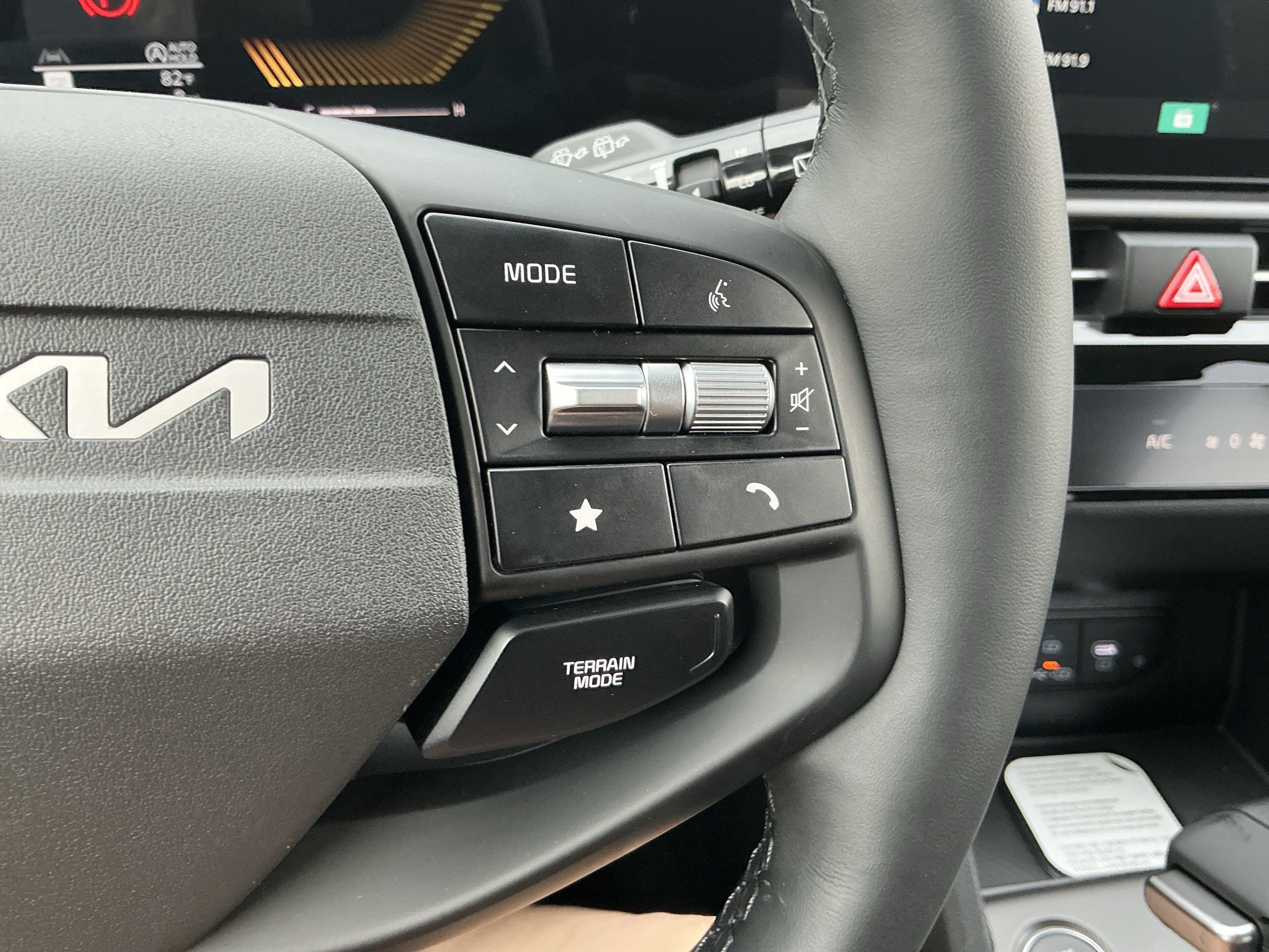 New 2026 Wolf Gray Kia EX image 22