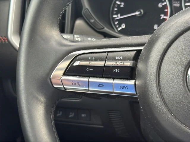 Used 2023 Beige/tan Mazda 2.5 Turbo Meridian Edition image 17