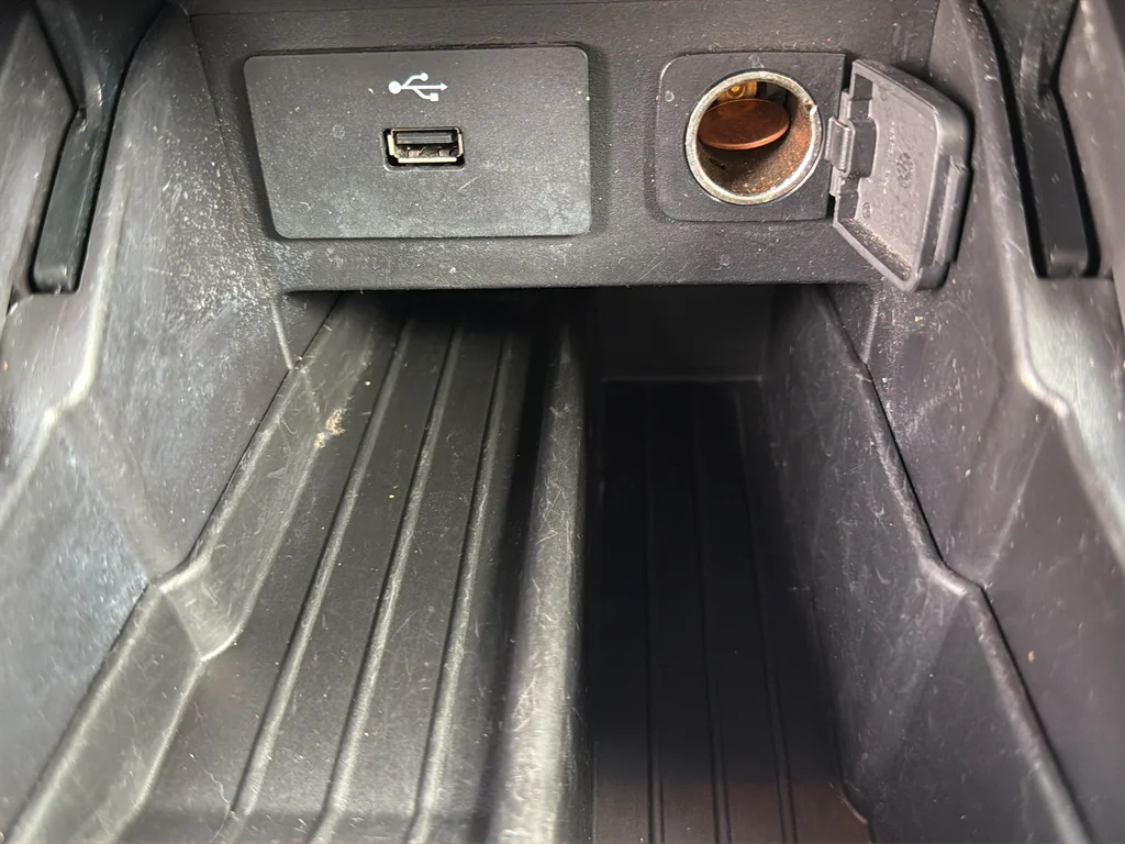 Used 2018 Red Ford XLT image 42
