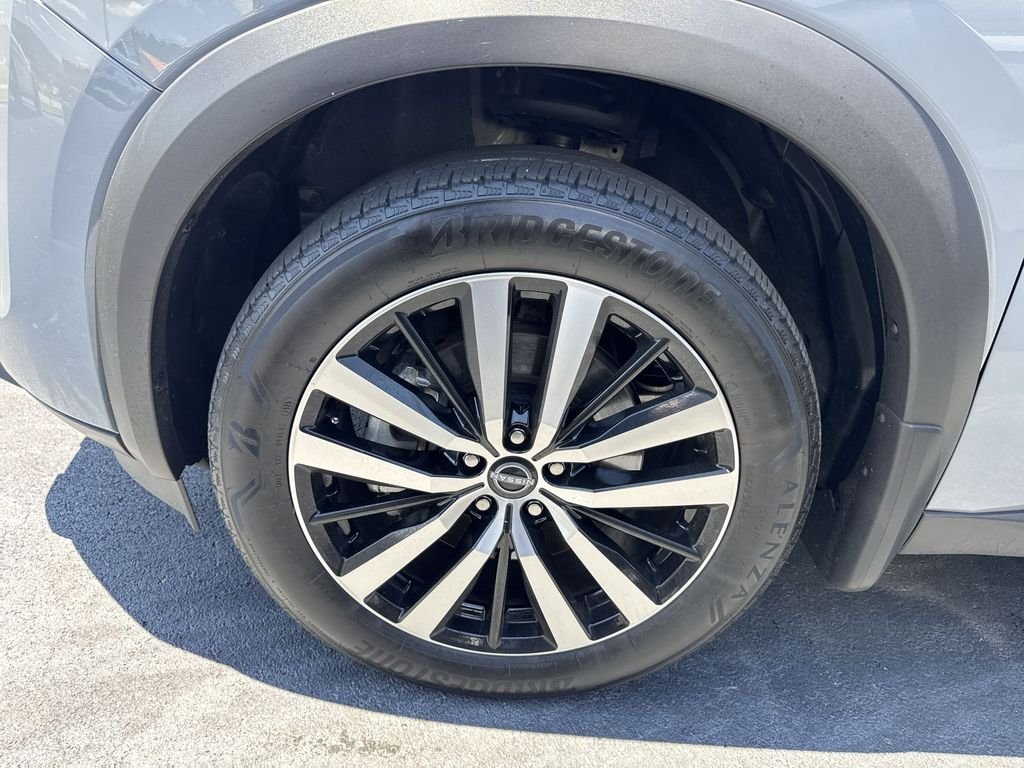 Certified Used 2025 Gray Nissan Platinum image 10