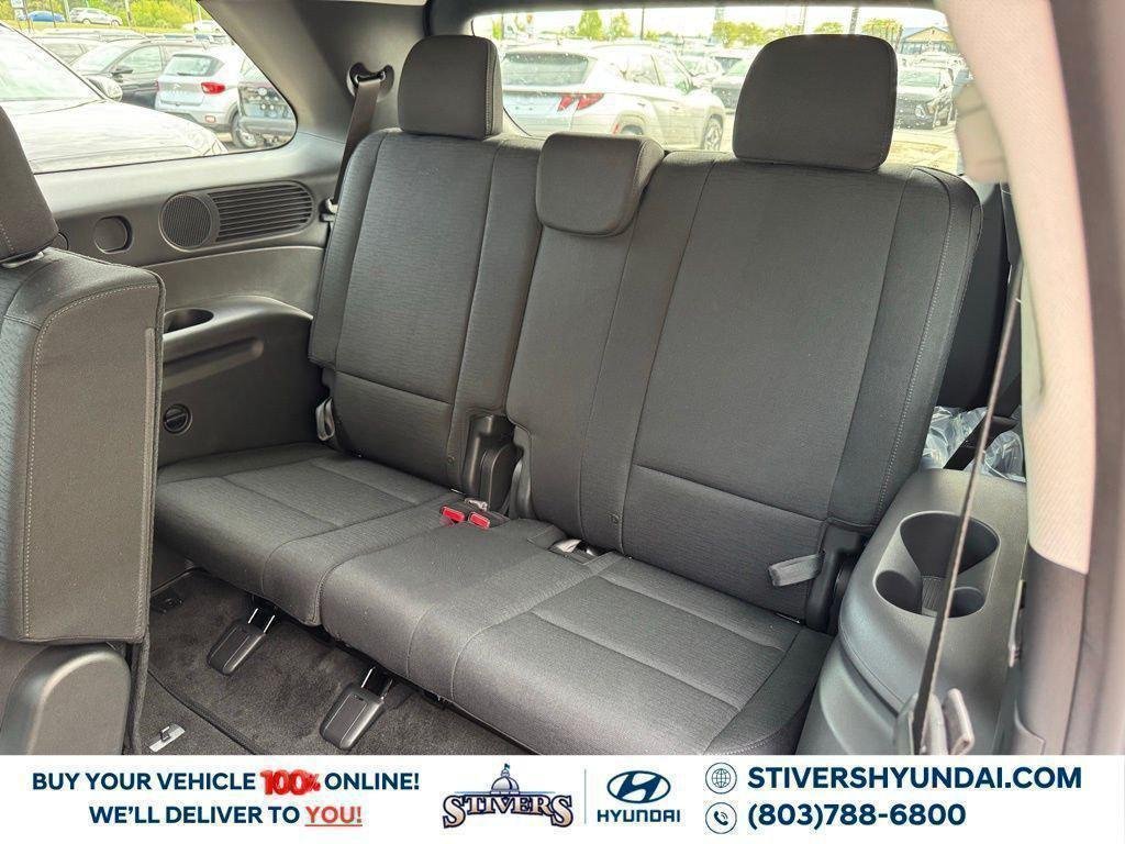 New 2026 Gray Hyundai SE FWD image 23