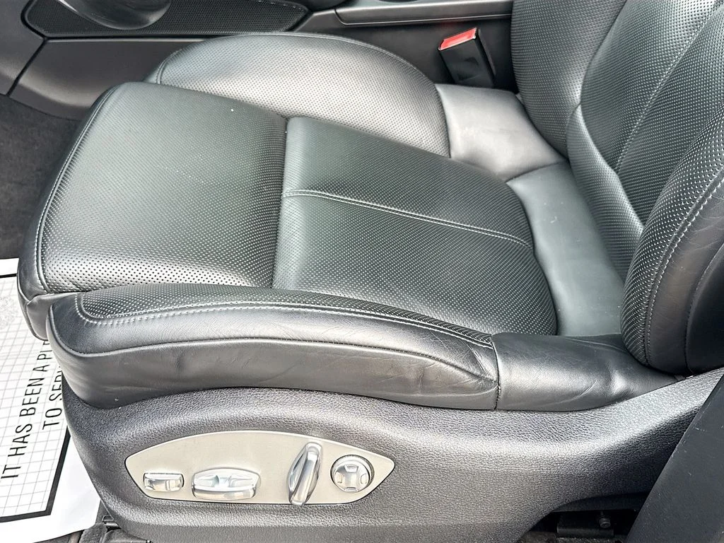 Used 2021  Porsche S image 21