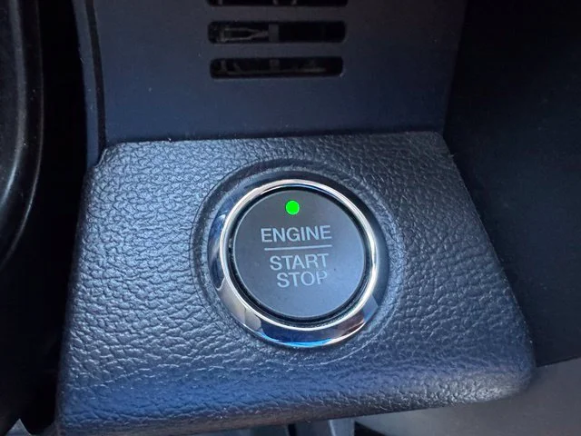 Used 2019 Gray Ford Lariat image 33