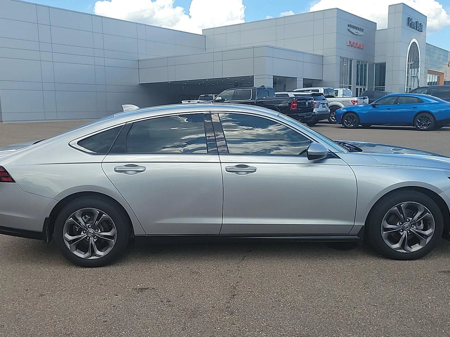 Used 2024 Solar Silver Metallic Honda EX image 13