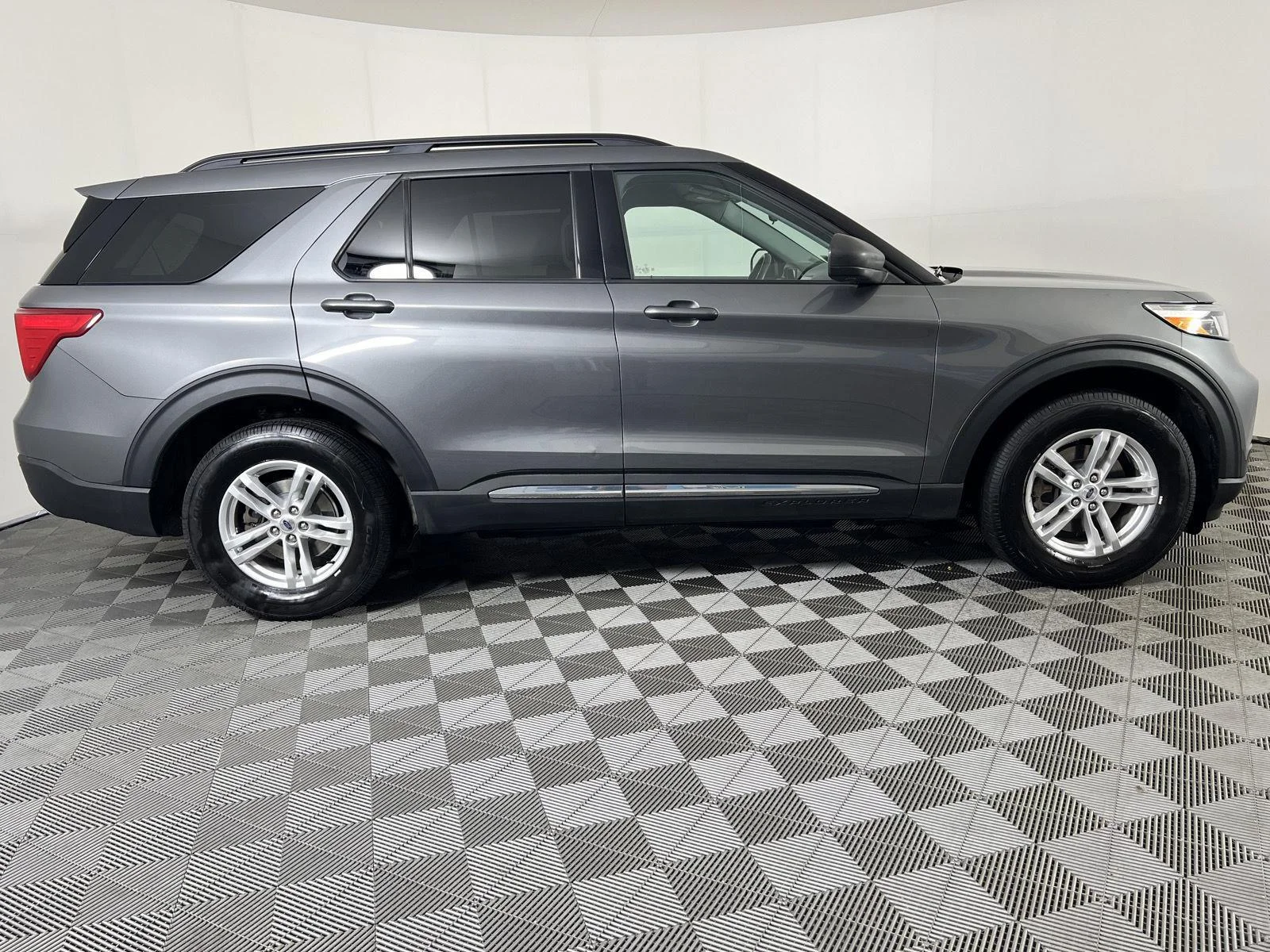 Used 2023 Carbonized Gray Ford XLT image 2